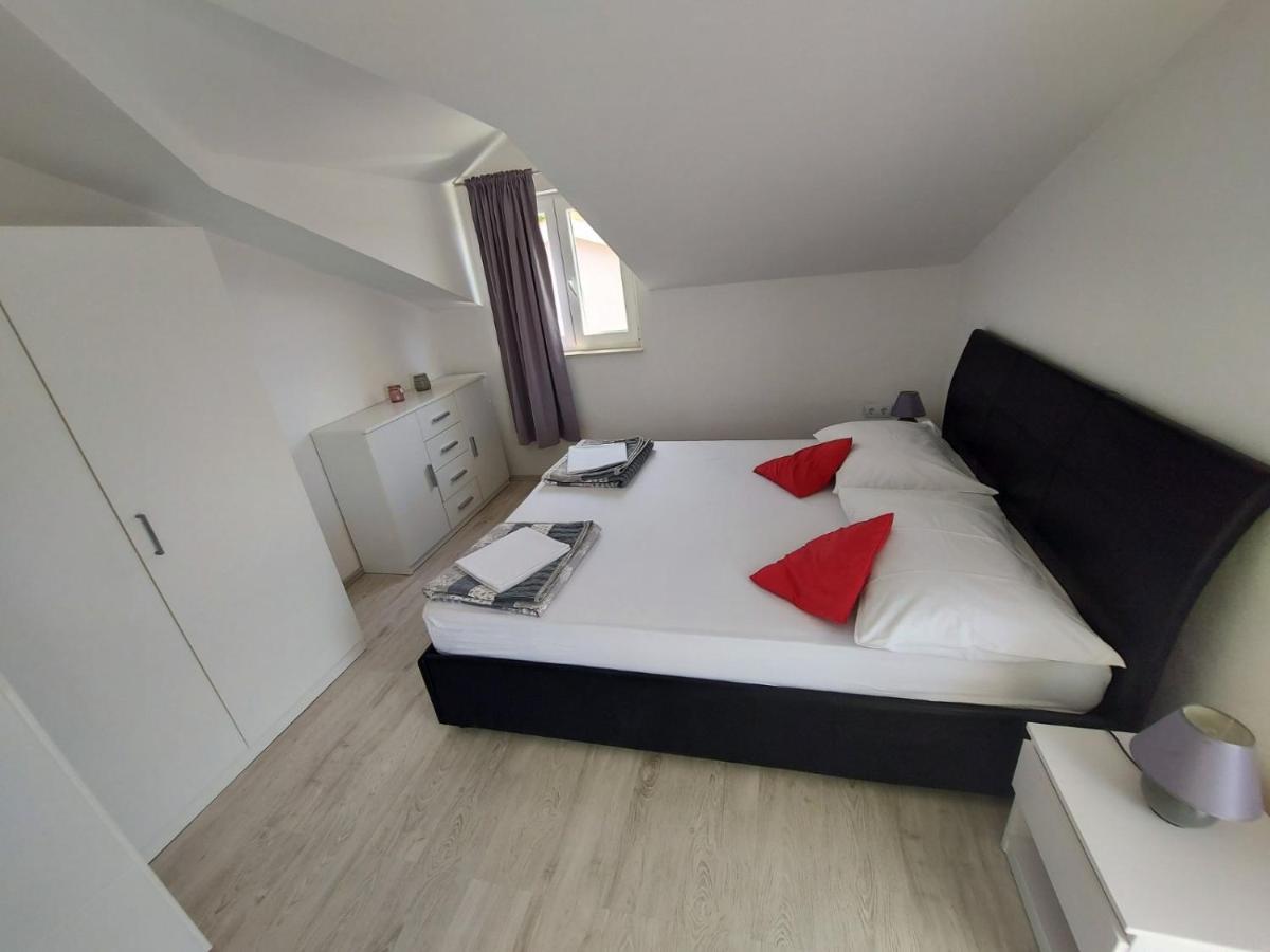 Apartments Durda Sibenik Ngoại thất bức ảnh