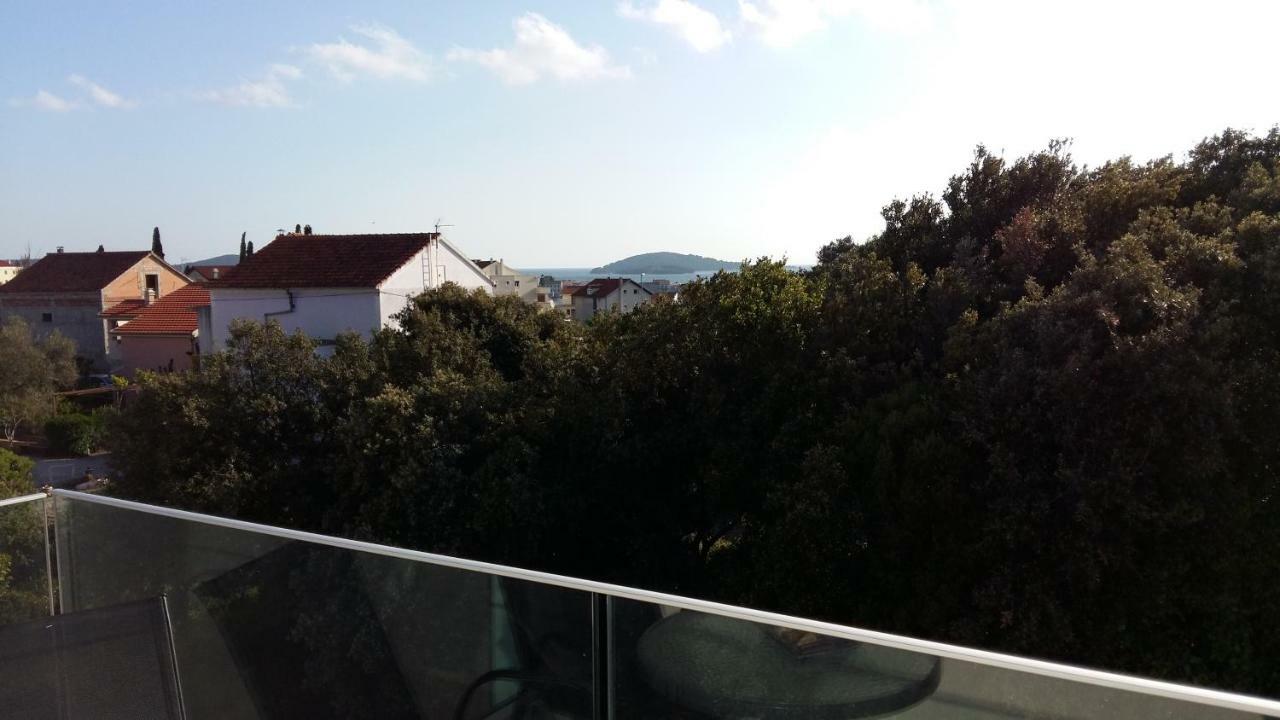 Apartments Durda Sibenik Ngoại thất bức ảnh